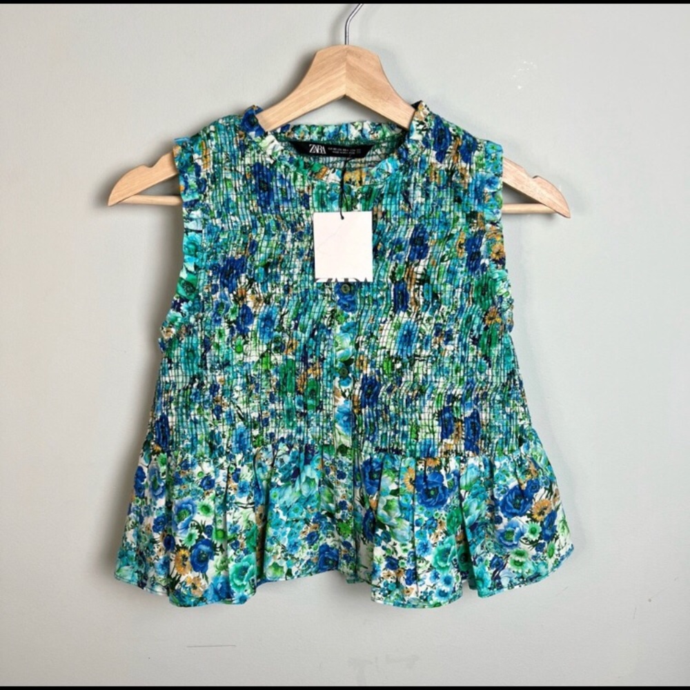 Zara Blue Floral Smocked Sleeveless Button Down Top - XS